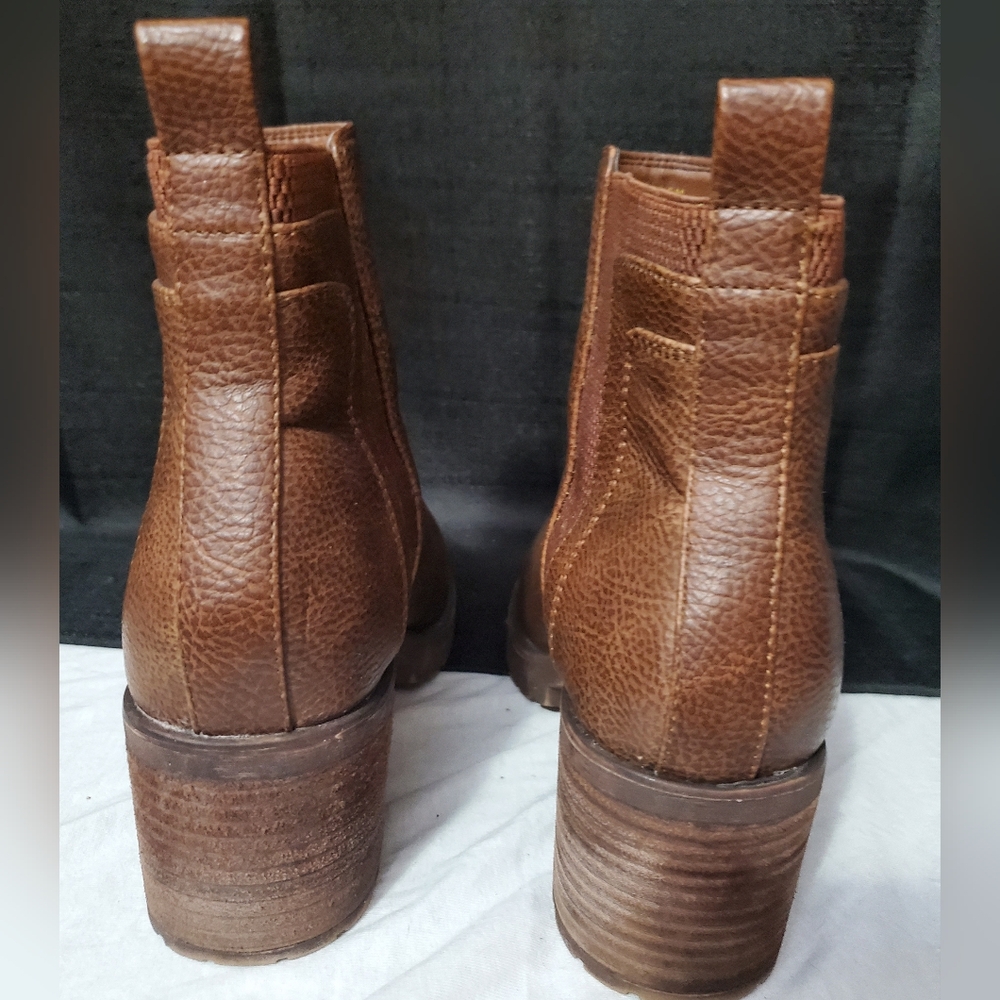 MIA Colten Ribbed Block Heel Chelsea Boot size 7.5 - Picture 3 of 6
